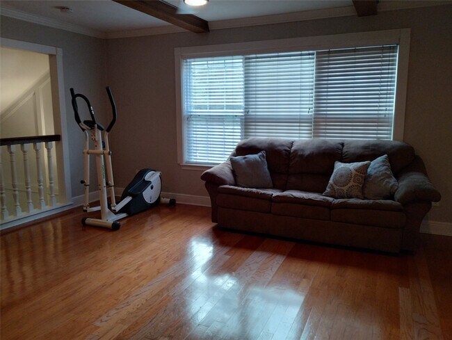 Photo - 11338 Bassdale Dr