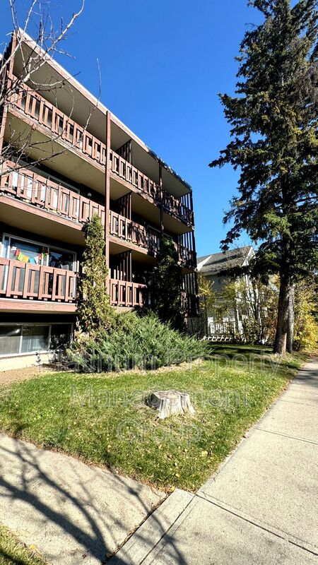 Building Photo - 322-326 6 Ave NE
