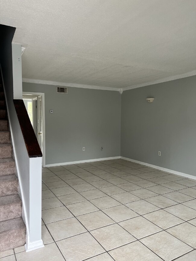 Photo - Townhome for Rent