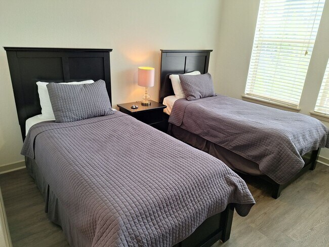 Photo - CH-Cortland Flatirons Unidad #2326