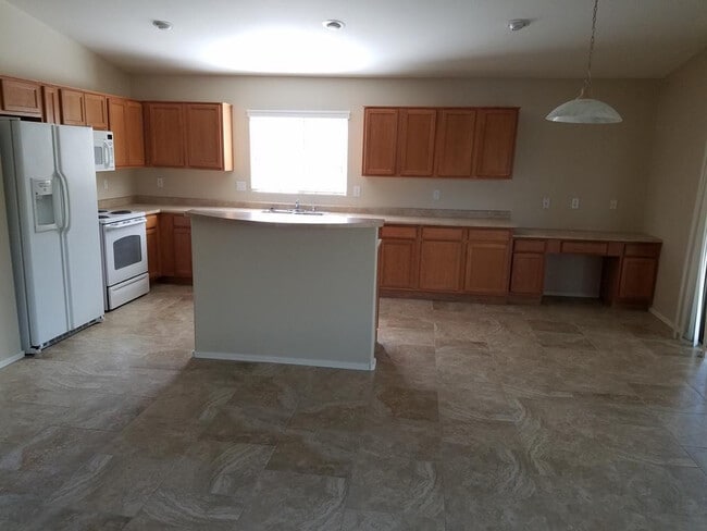 Photo - 16198 W Hope Dr