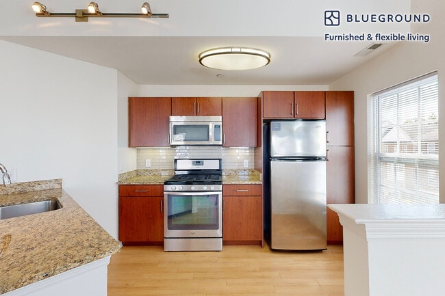 Photo - 998 Stewart Ave Unidad FL3-ID1344A