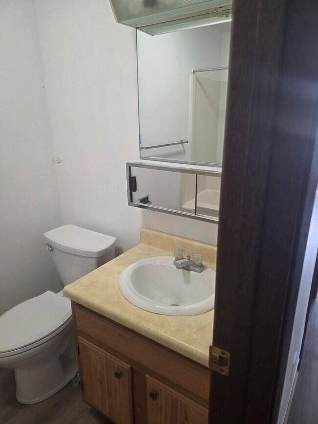 Photo - 1409 Belle Plaine Unidad 2