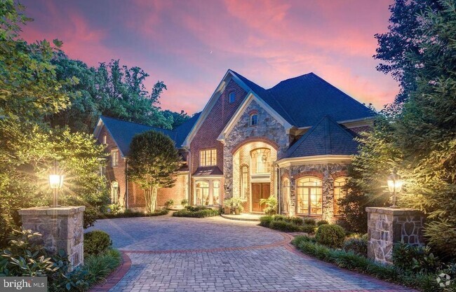 Building Photo - 7841 Montvale Way Rental