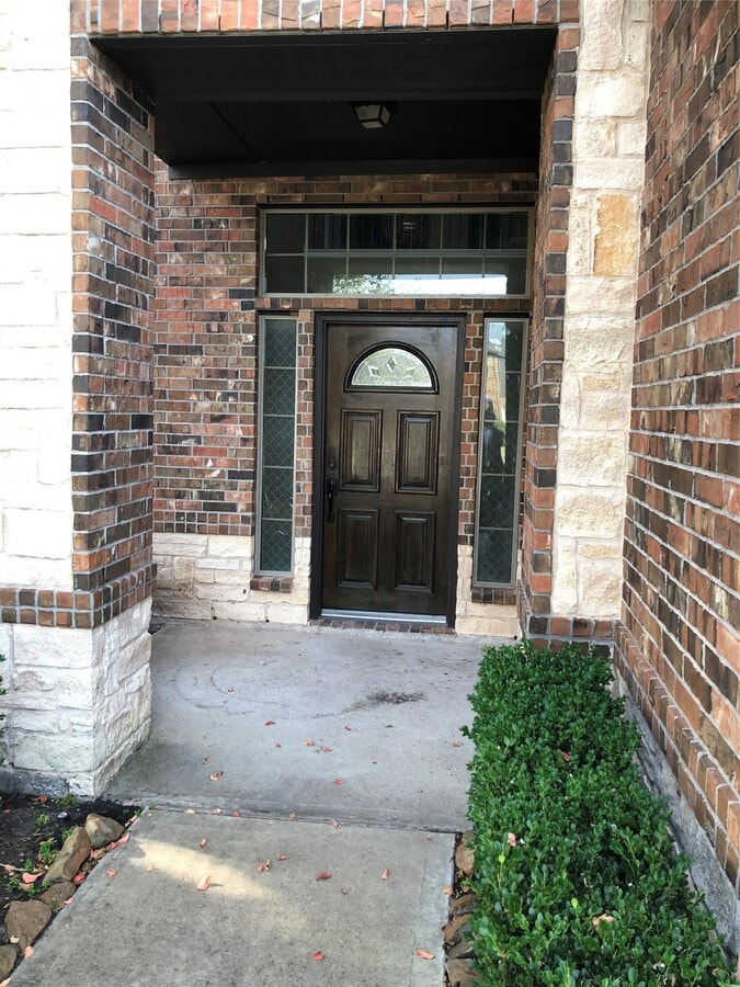 Photo - 6323 Falling Briar Lane