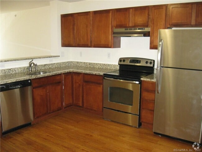 Building Photo - 41 Grand St Unit 302 Rental