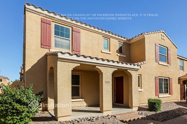 Building Photo - 2241 S Buckaroo Trail