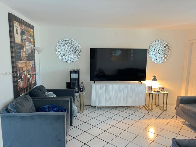 Photo - 5218 SW 91st Ave Unit 4