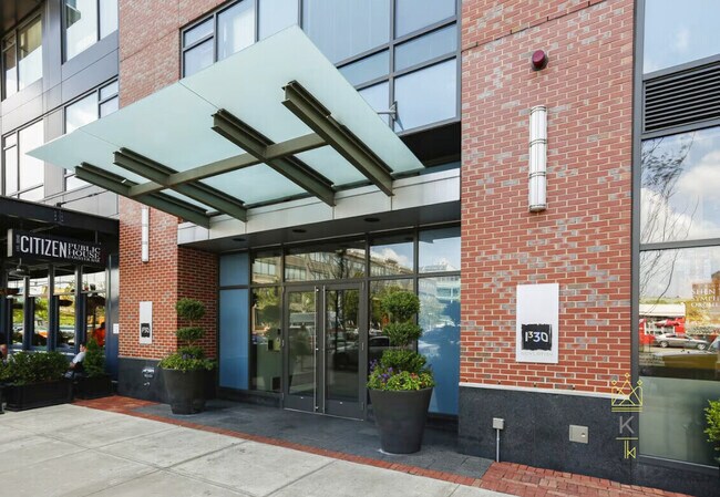 Photo - 1340 Boylston St