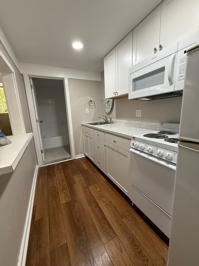 Photo - 130 Fairway Ave Unidad 125