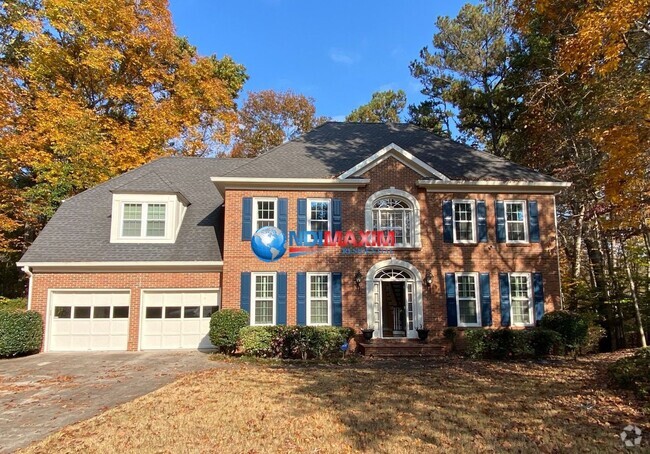 Building Photo - Spacious 6 bedrooms house in the NORTHVIEW...
