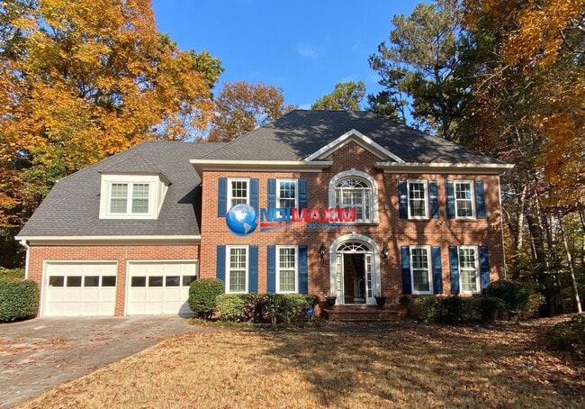 Building Photo - Spacious 6 bedrooms house in the NORTHVIEW...