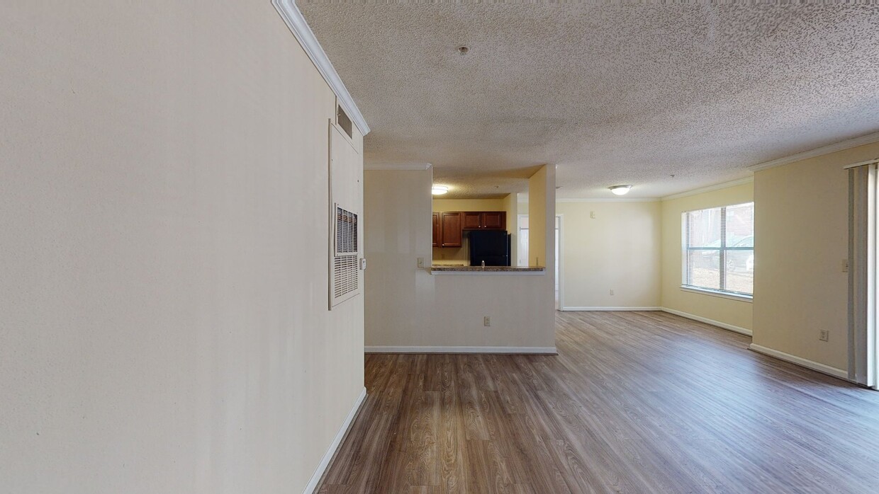 Photo - The 1800 at Barrett Lakes Apartments