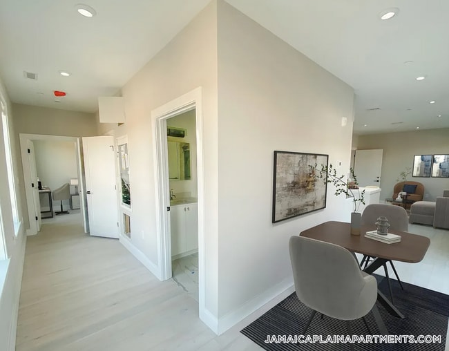 Photo - 197 Green St Unidad 203