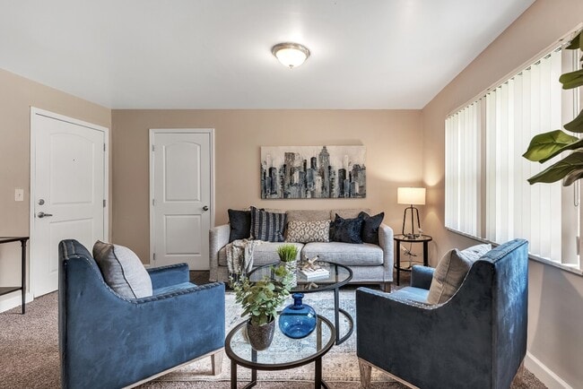 Larchmont Estates