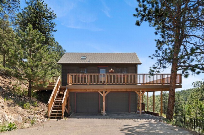 Building Photo - Bailey Mountain Home Retreat on 1.5 Acres