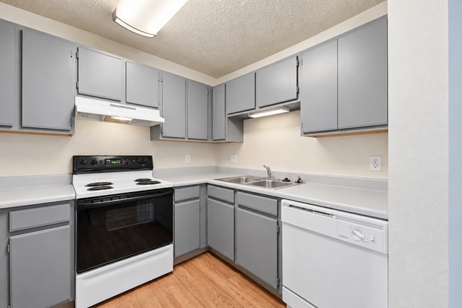 Pineview Place Apartments