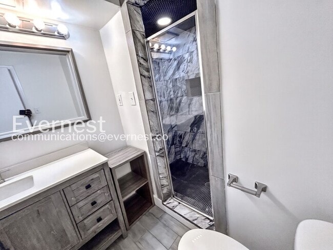 Photo - 2086 Montreat Cir