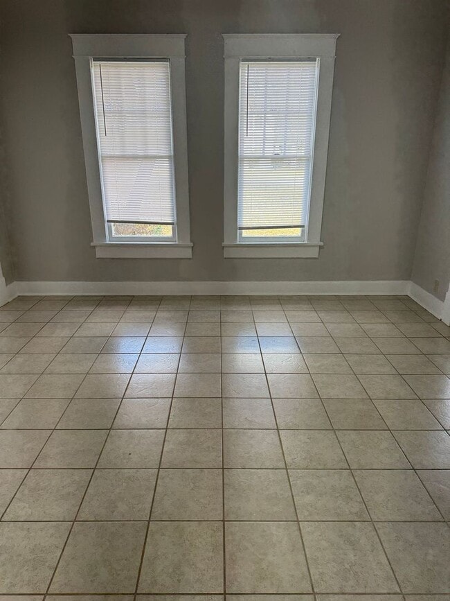 Photo - 507 S Creek Ave