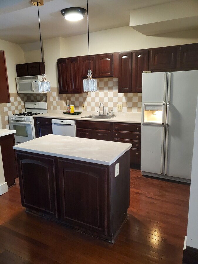 Photo - 4207 7th St NW