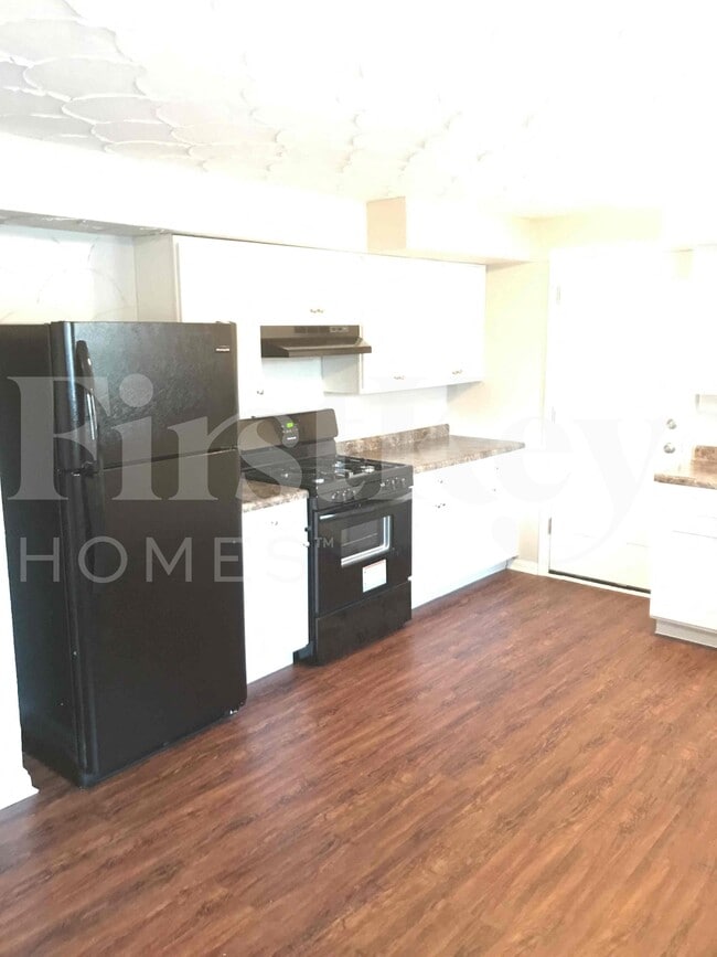 Photo - 509 Marie Dr