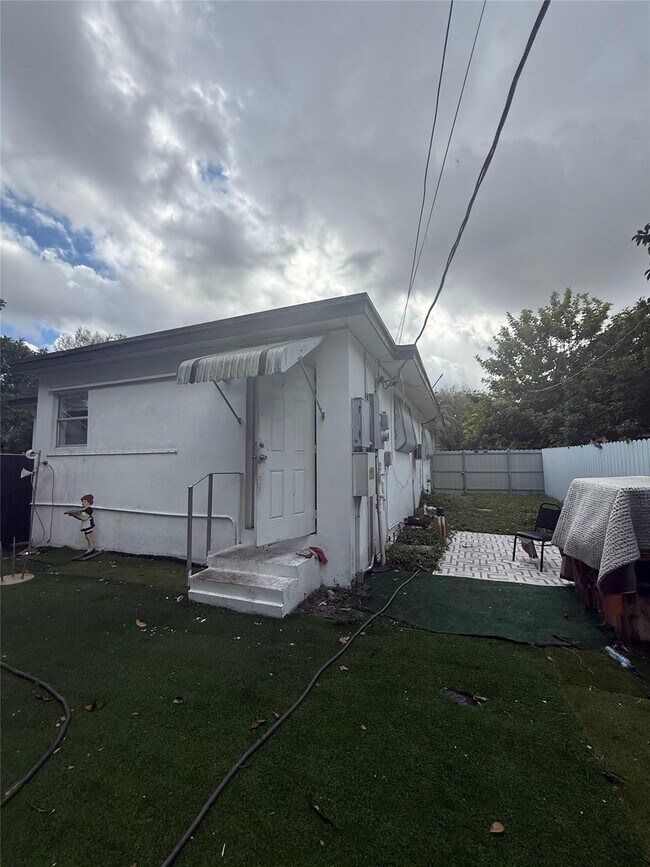 Photo - 6315 SW 32nd St