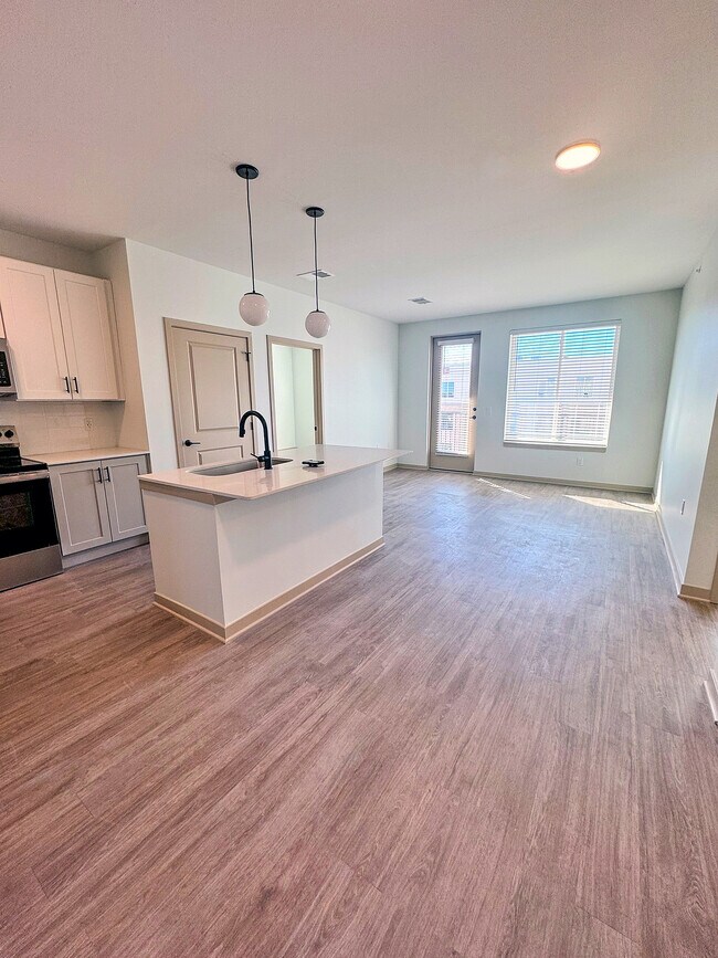 Oxlley Apartment Home