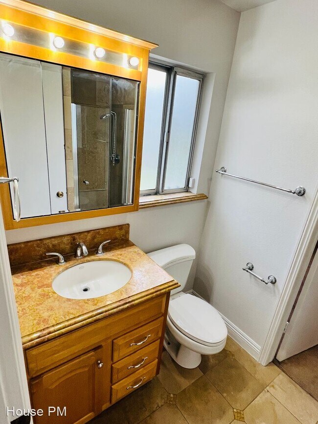 Photo - 4 br, 3 bath House - 8592 La Casita Ave