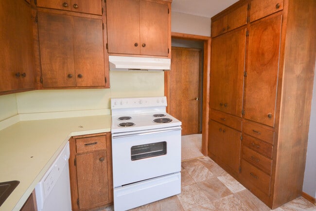Photo - 1725 40th St NW Unit # 3
