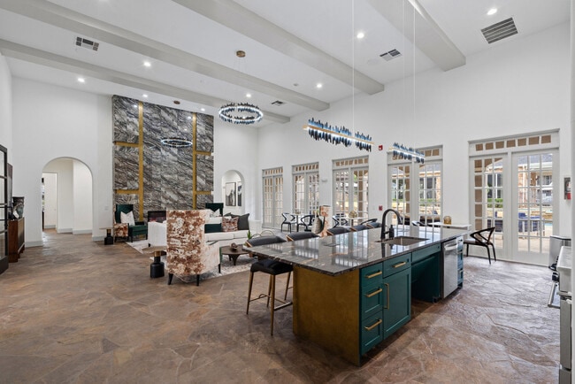 Photo - Grapevine 2499