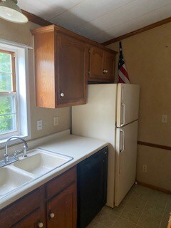 Photo - 1042 Poquonnock Rd