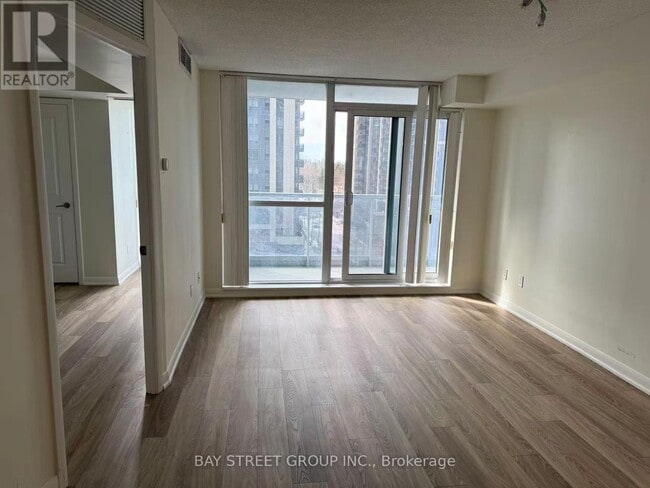 Photo - 4968 Yonge St Unit 701