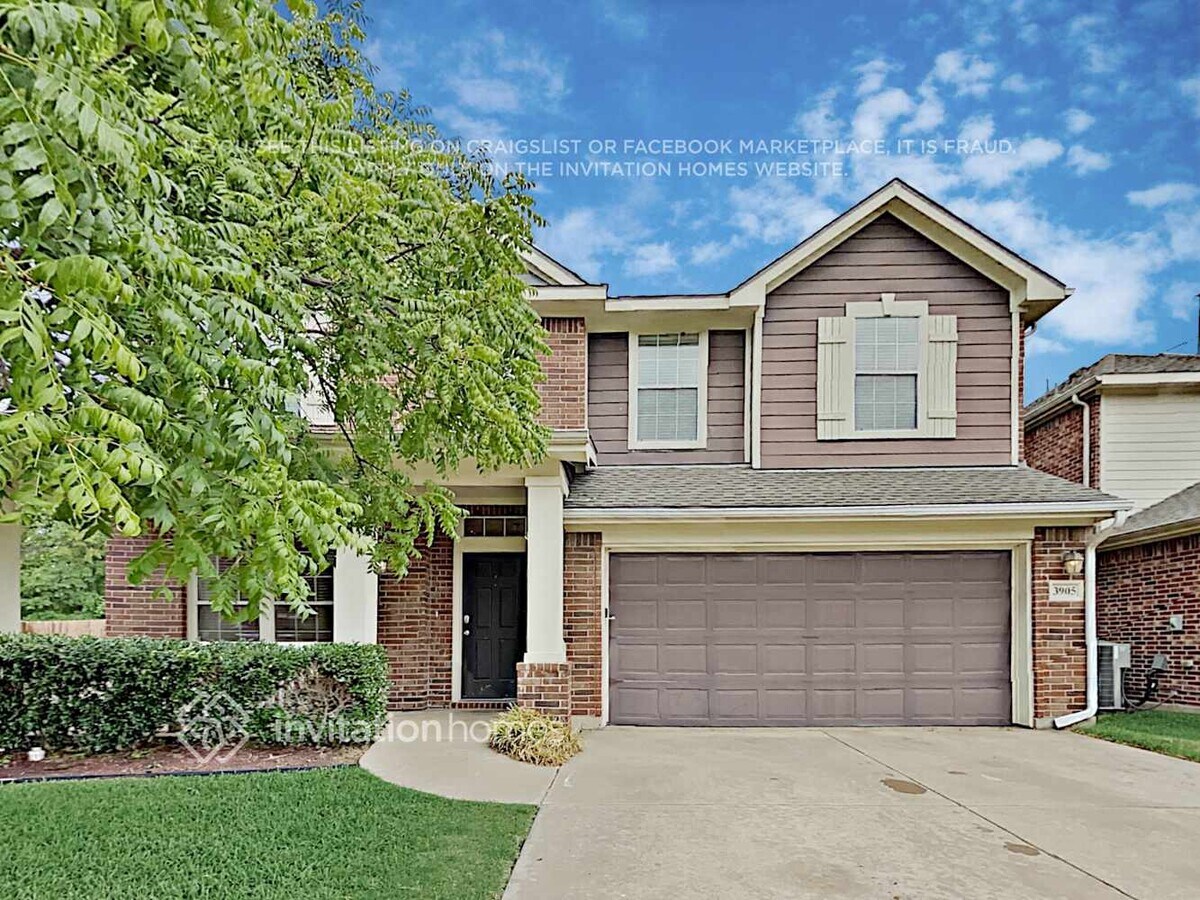 Photo - 3905 Ringdove Way House