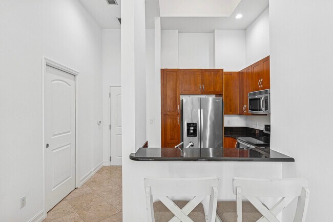 Photo - 701 S Olive Ave Unit 305