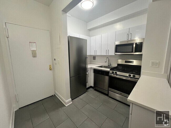 Building Photo - WEST 22 STREET Rental
