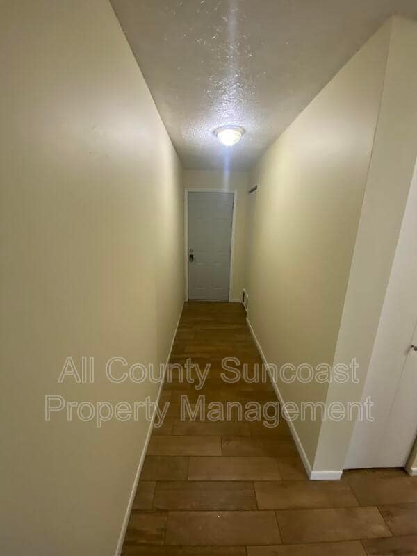 Photo - 6009 71st St N