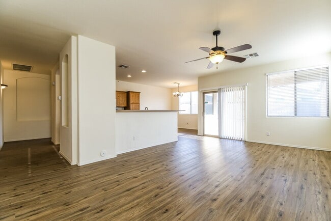 Photo - 3059 E Merlot St