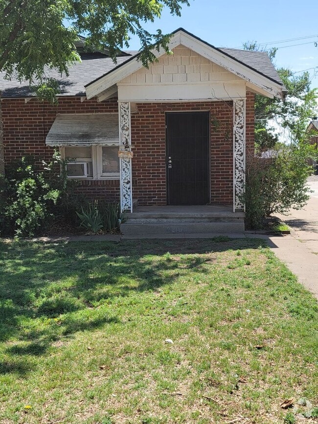Building Photo - 2219 S Tyler St Unit B Rental