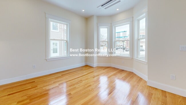 Photo - 244 Somerville Ave