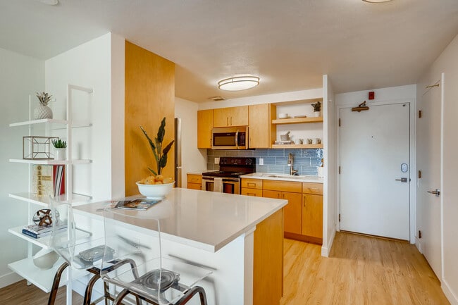 The elements at Sloan's Lake | Denver, CO Apartments - The Elements at Sloans Lake Rental