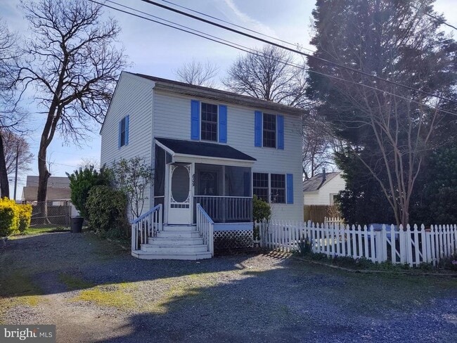 Photo - 609 Mann Rd House