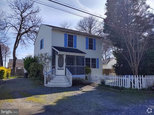 Building Photo - 609 Mann Rd Rental