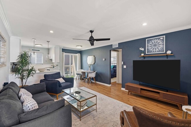 Building Photo - 2411 Prospect Ave Unit 109