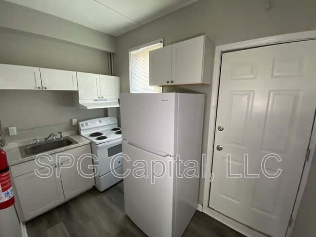 Photo - 226 Chestnut St