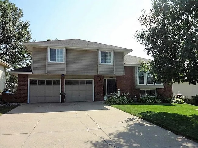 Building Photo - 15017 Arbor St