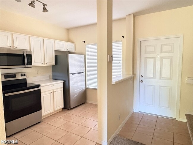 8162 Pacific Beach Dr