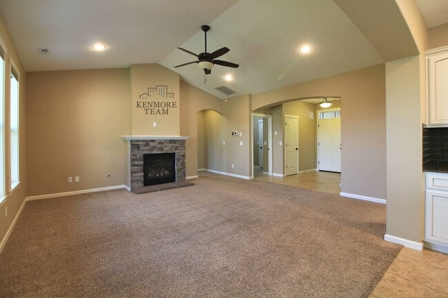 Photo - 3 Bed/2 Bath West Kennewick Home
