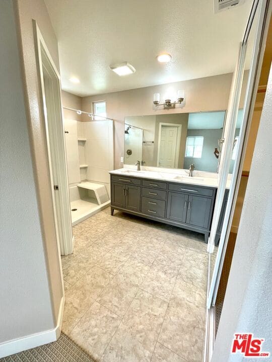 Photo - 30359 Savannah Oaks Dr