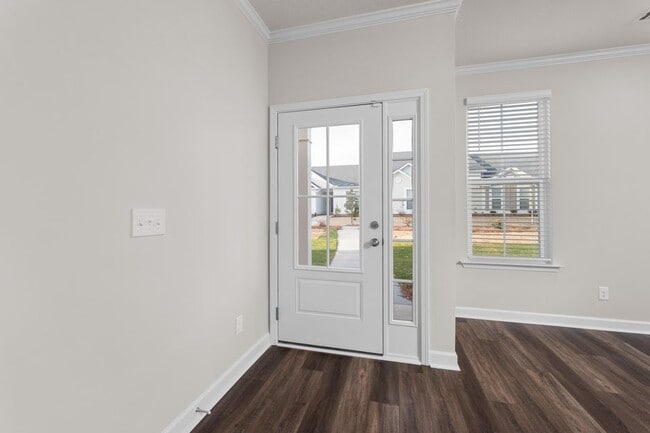 Photo - 532 Ashler Cove