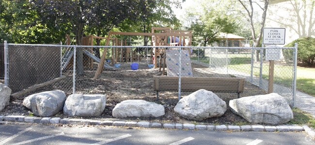 Photo - Hillcrest Point Apartments